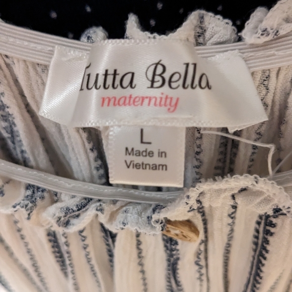 Maternity Blouse size Large - Picture 2 of 2